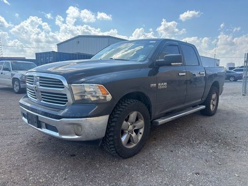 Used 2013 RAM 1500 Lone Star image 3