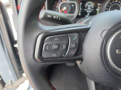 Used 2024 Jeep Wrangler Unlimited Rubicon AWD/4WD image 29
