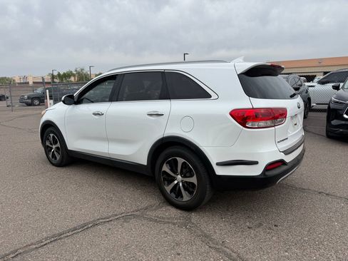 Used 2017 Kia Sorento EX FWD image 7