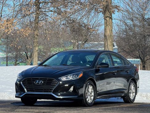 Used 2018 Hyundai Sonata SE image 3