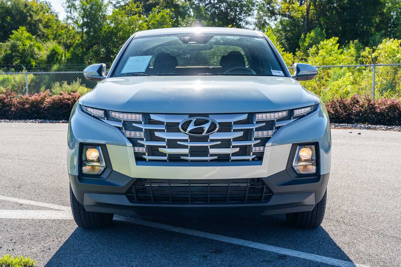 Used 2023 Hyundai Santa Cruz SEL AWD/4WD image 4