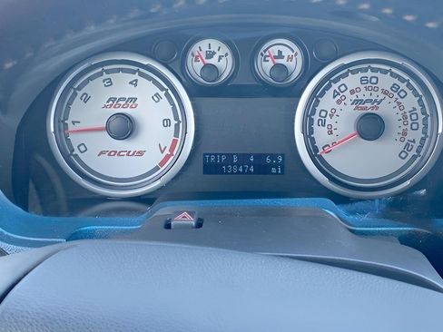 Used 2011 Ford Focus SE w/ 201A Rapid Spec Order Code FWD image 31