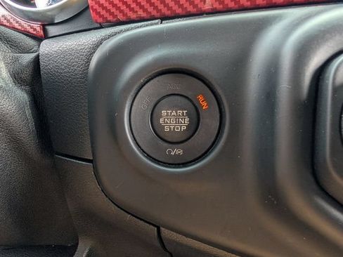 Used 2021 Jeep Wrangler Unlimited Sahara AWD/4WD image 18