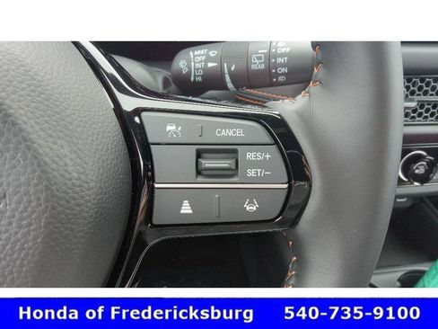 Used 2025 Honda HR-V Sport image 20