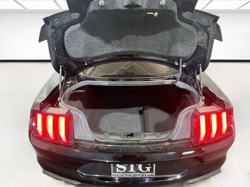 Used 2020 Ford Mustang GT Premium w/ Equipment Group 401A RWD image 18