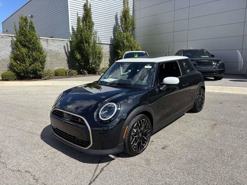 New 2026 MINI Cooper S image 3
