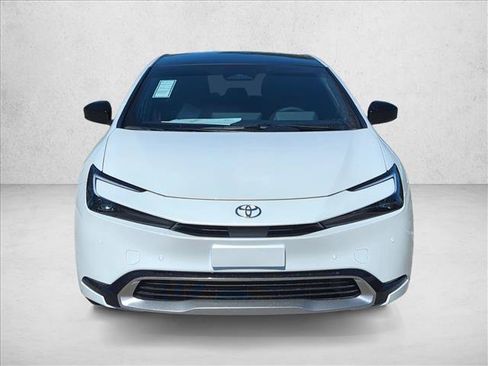New 2026 Toyota Prius Plug-In Hybrid FWD image 2