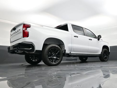 Used 2025 Chevrolet Silverado 1500 LT Trail Boss AWD/4WD image 25