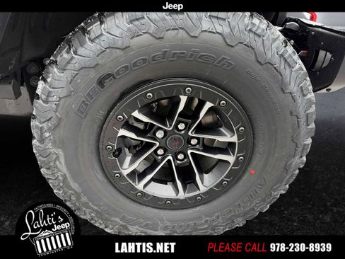 New 2026 Jeep Wrangler Unlimited Rubicon image 24