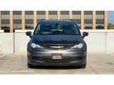 Used 2020 Chrysler Voyager Lxi image 4