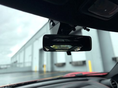 Used 2015 Alfa Romeo 4C Launch Edition w/ Convenience Group image 29