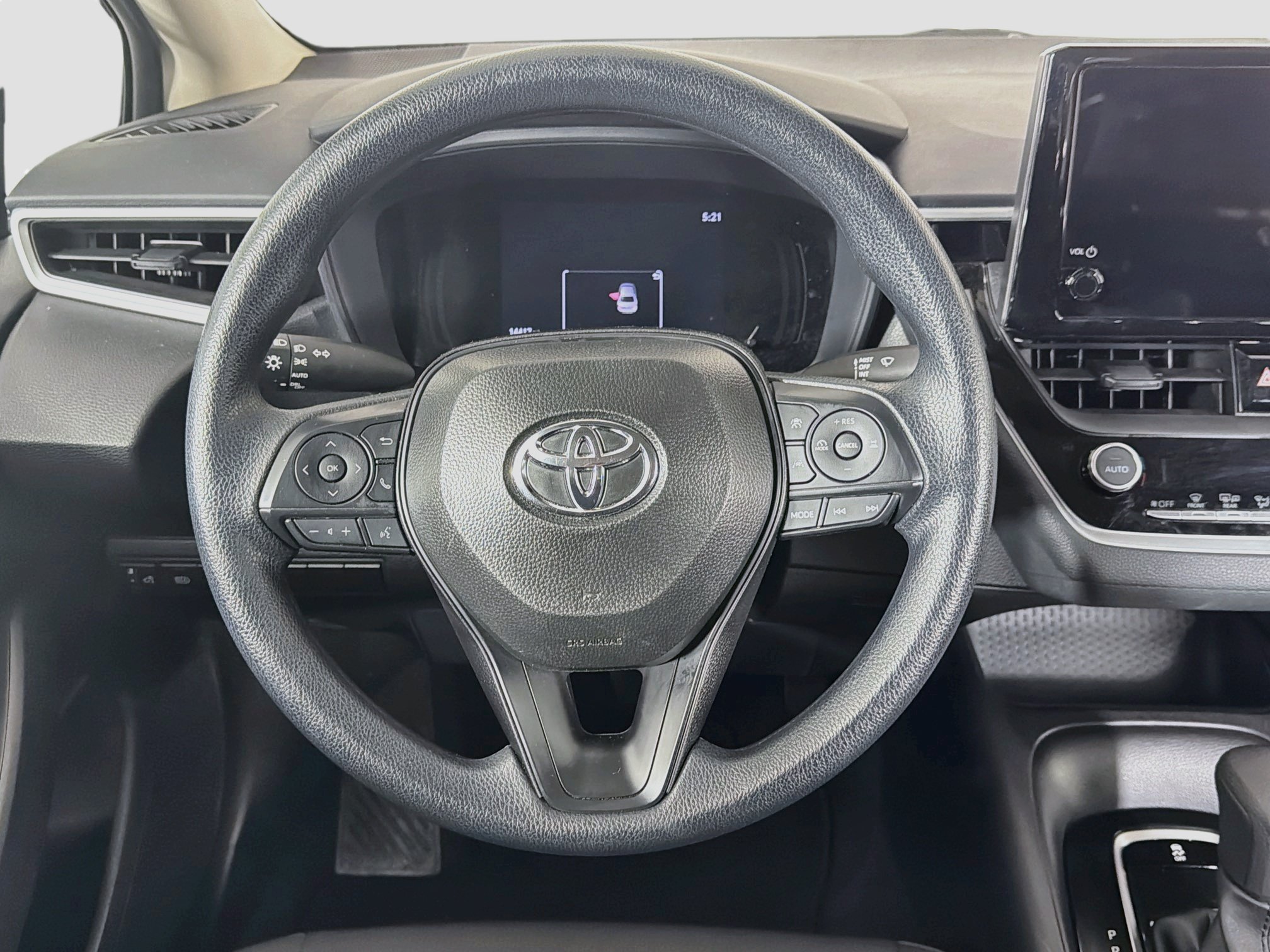 Used 2026 Toyota Corolla LE FWD image 18