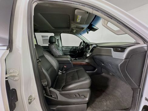 Used 2020 GMC Yukon XL SLT AWD/4WD image 31