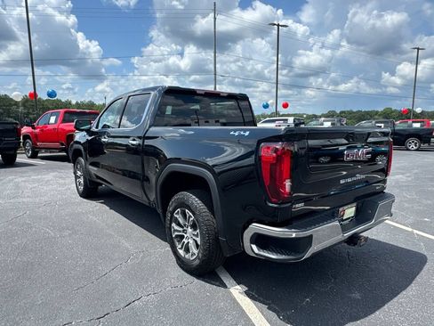 Used 2026 GMC Sierra 1500 SLT AWD/4WD image 8