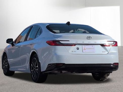 New 2026 Toyota Camry XLE image 8