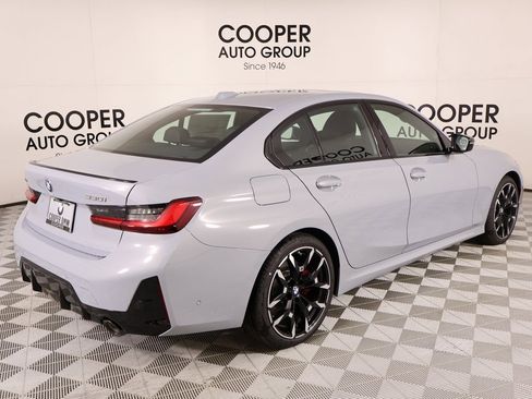 New 2026 BMW 330i xDrive Sedan w/ M Sport Package image 21