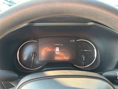 Used 2024 Toyota RAV4 LE FWD image 22