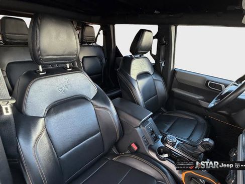 Used 2021 Ford Bronco Badlands image 11