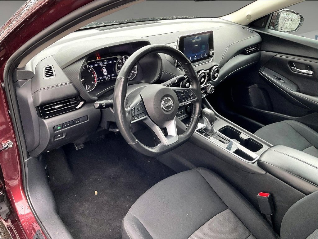 Used 2024 Nissan Sentra SV w/ All-Weather Package FWD image 8