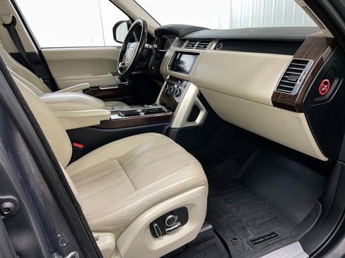 Used 2016 Land Rover Range Rover HSE image 40