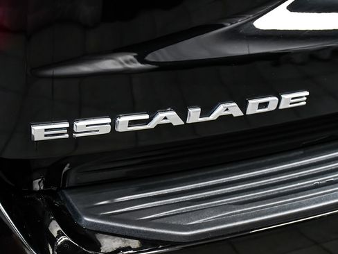 Used 2022 Cadillac Escalade Sport AWD/4WD image 90
