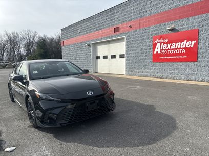Used 2025 Toyota Camry SE