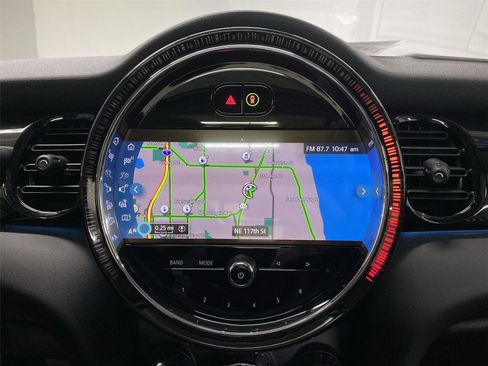 Certified 2024 MINI Cooper SE image 24