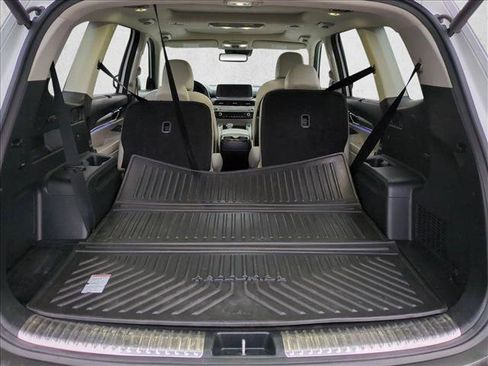 Used 2022 Kia Telluride SX w/ Towing Package image 6