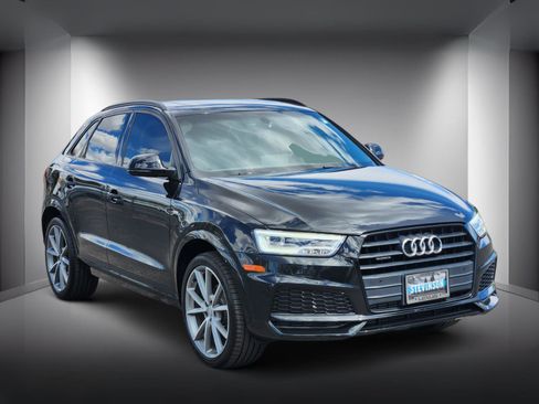Used 2018 Audi Q3 2.0T Premium Plus w/ S Line Competition Package AWD/4WD image 4
