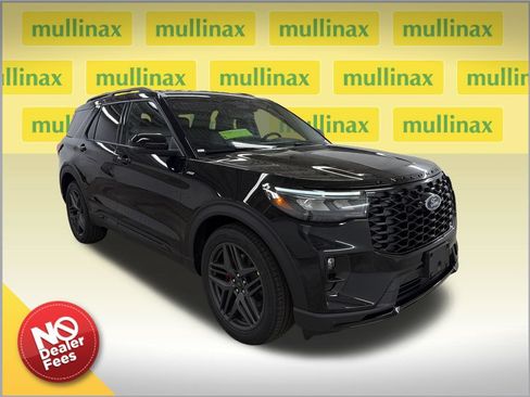 New 2026 Ford Explorer ST-Line w/ ST-Line Street Pack RWD image 1