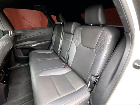 Used 2025 Lexus RX 350h w/ Convenience Package AWD/4WD image 18