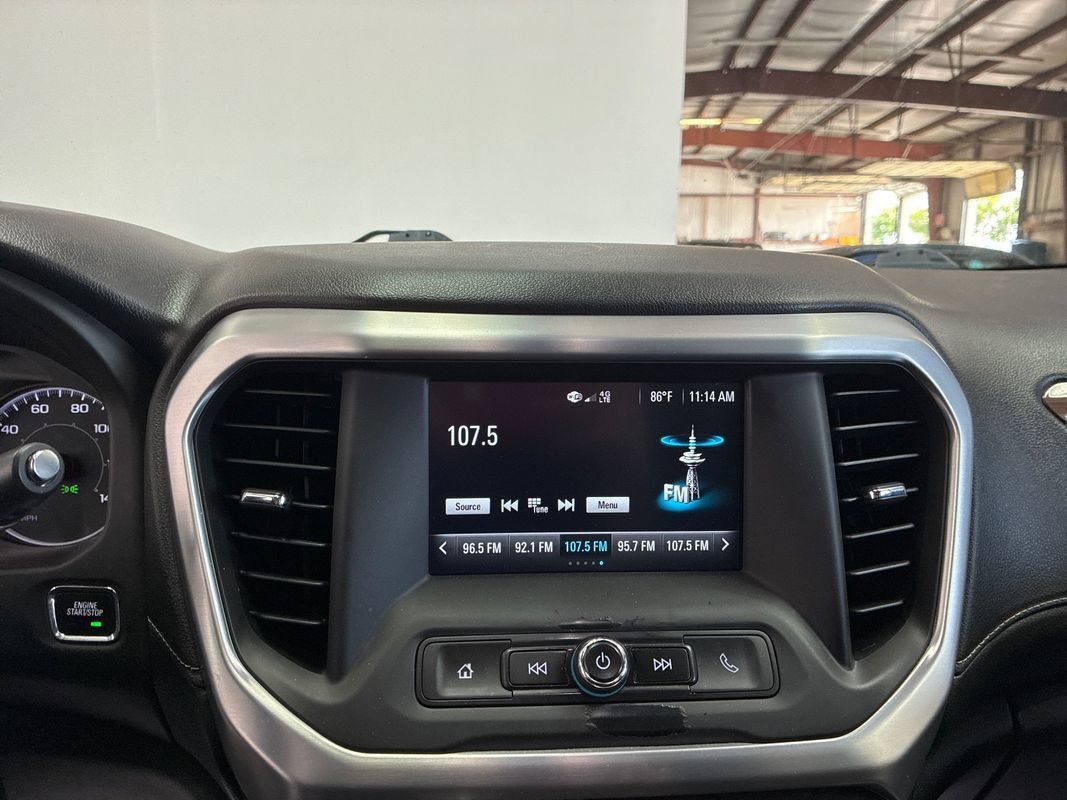 Used 2018 GMC Acadia SLE AWD/4WD image 15