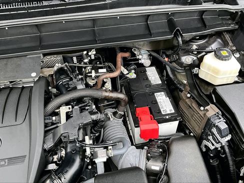 Used 2023 Toyota Highlander XSE FWD image 33