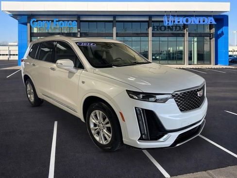 Used 2024 Cadillac XT6 Luxury FWD image 1