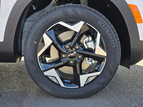 New 2026 Kia Seltos S image 9