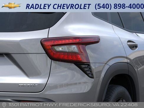 New 2026 Chevrolet Trax ACTIV w/ Sunroof Package image 11