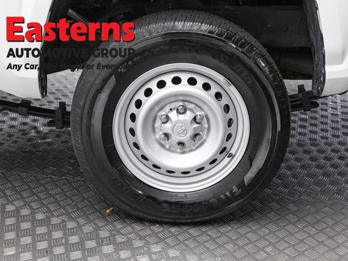Used 2025 Toyota Tacoma SR RWD image 8