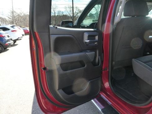 Used 2018 Chevrolet Silverado 1500 LT w/ All Star Edition image 26