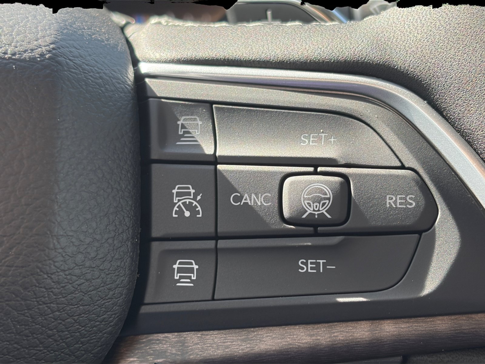 New 2026 Jeep Grand Cherokee Limited AWD/4WD image 21
