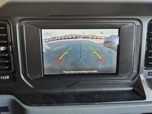 Used 2022 Ford Bronco 4-Door image 34