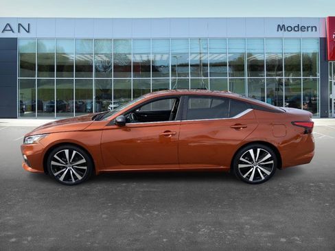 Certified 2022 Nissan Altima 2.5 SR image 7