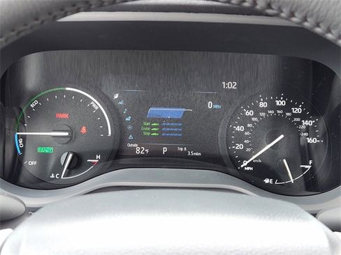 New 2026 Toyota Sienna XLE image 12