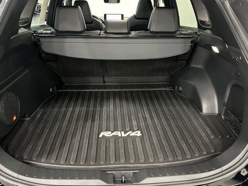 Used 2024 Toyota RAV4 XSE w/ Advanced Technology Package AWD/4WD image 17