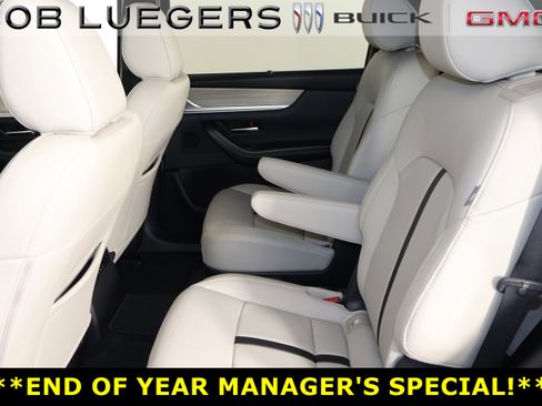 Used 2025 MAZDA CX-90 Plug-In Hybrid w/Premium Sport image 13