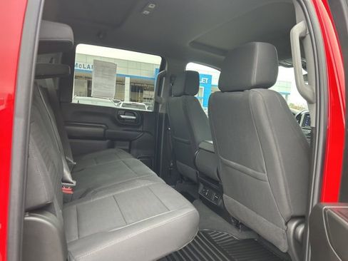 Used 2025 Chevrolet Silverado 2500 Custom w/ Custom Value Package image 31