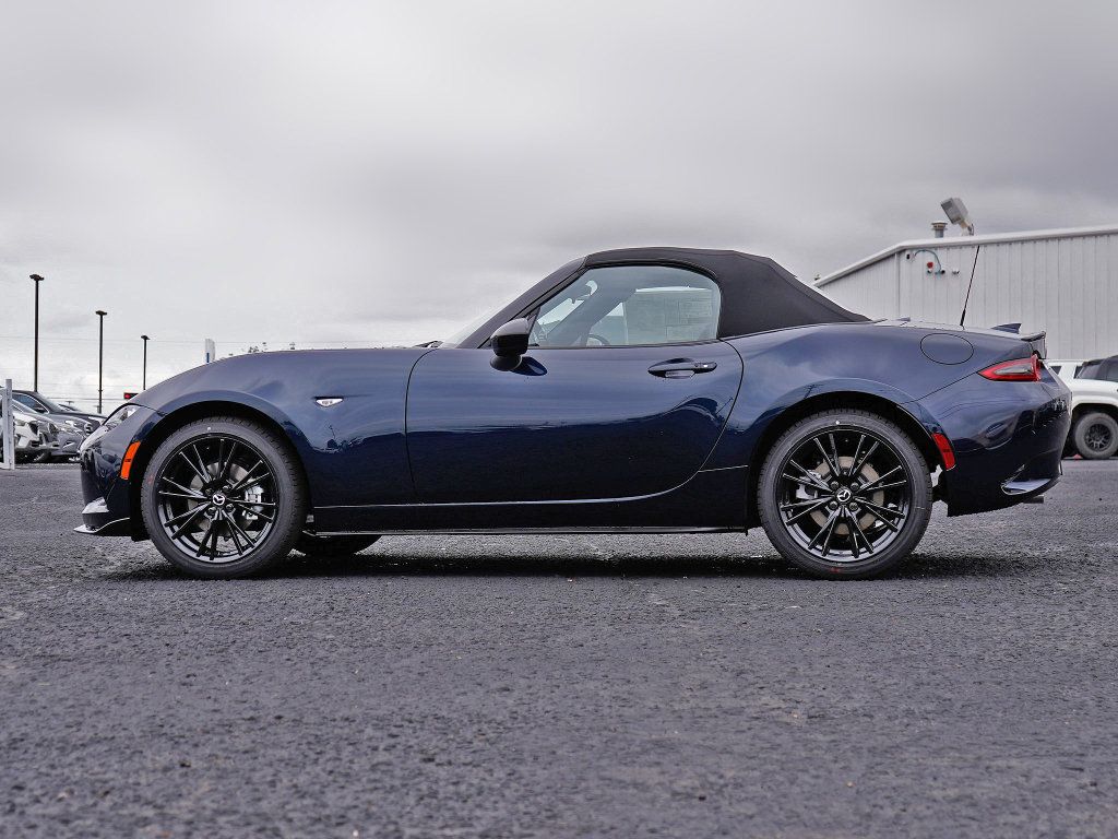 New 2026 MAZDA MX-5 Miata Club RWD image 5