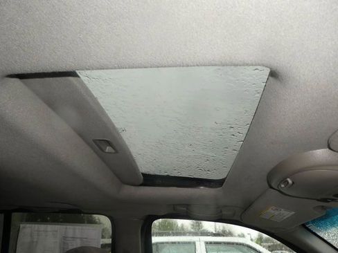 Used 2003 Isuzu Ascender S image 15