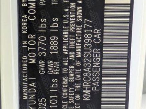 New 2025 Hyundai Venue Limited image 20