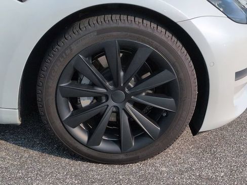 Used 2020 Tesla Model 3 Long Range AWD/4WD image 11