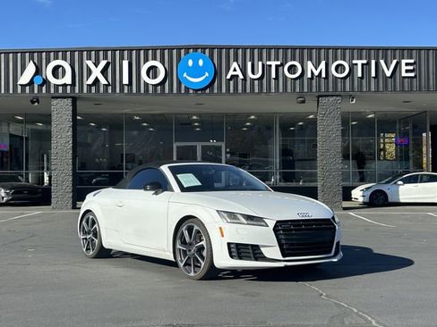 Used 2017 Audi TT 2.0T image 1